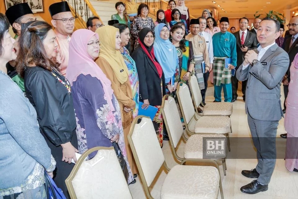 Program HIP Mentor akan diperluaskan tahun hadapan 2 cats 3